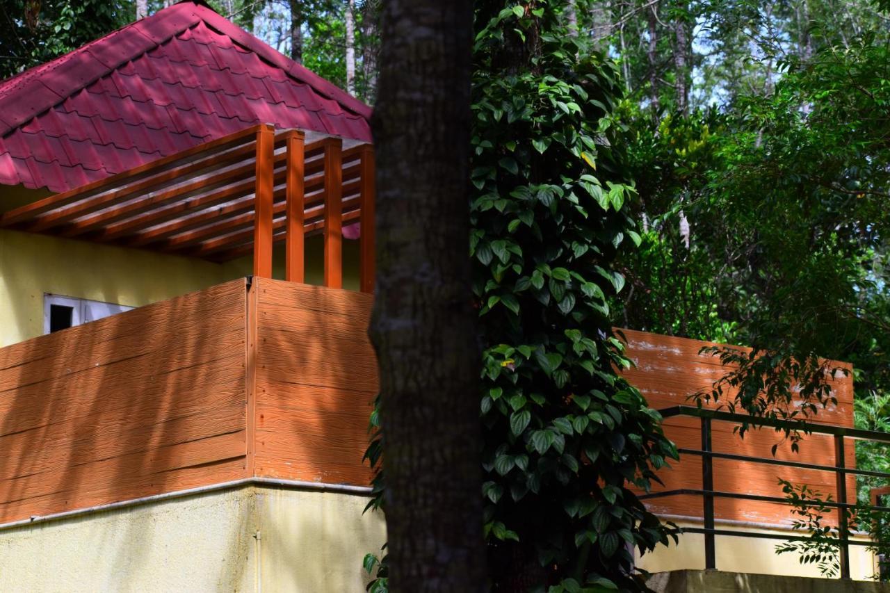 The Brook Resorts & Spa Yercaud Exterior foto